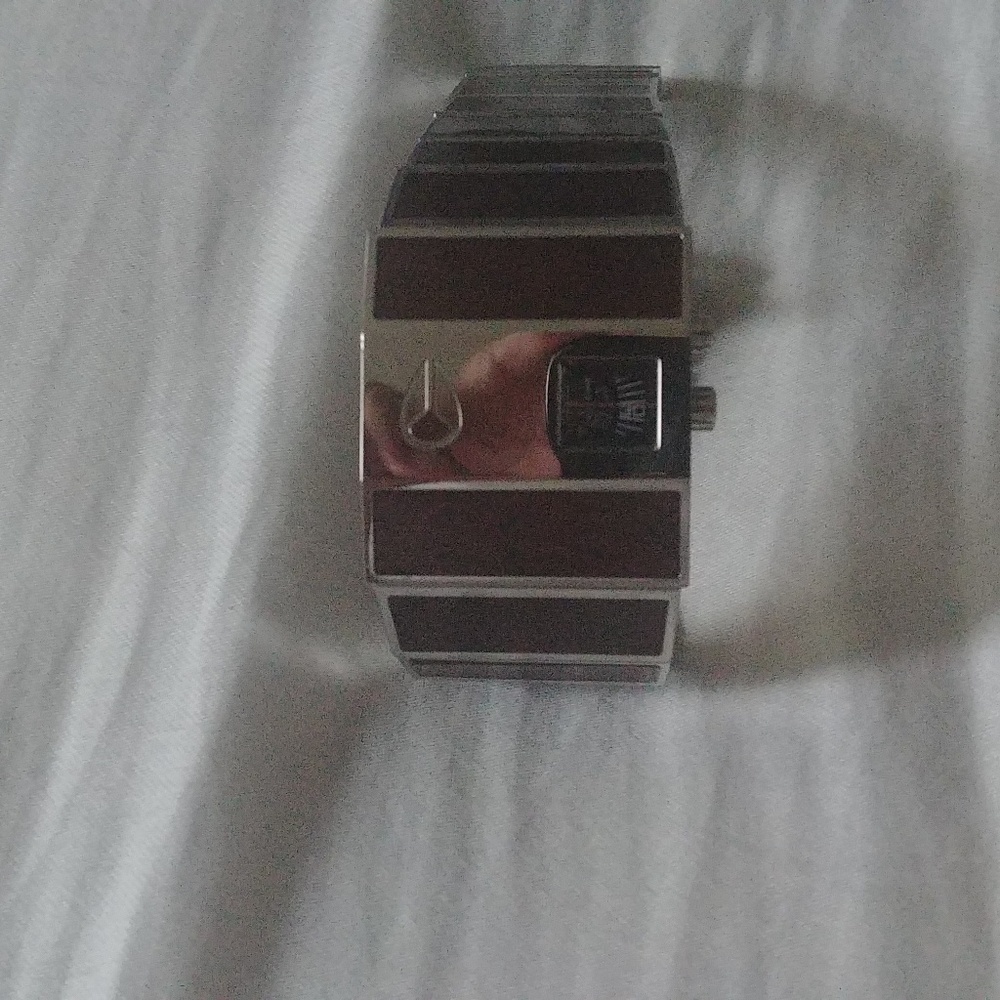 Nixon rotolog